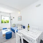 Ella Apartman